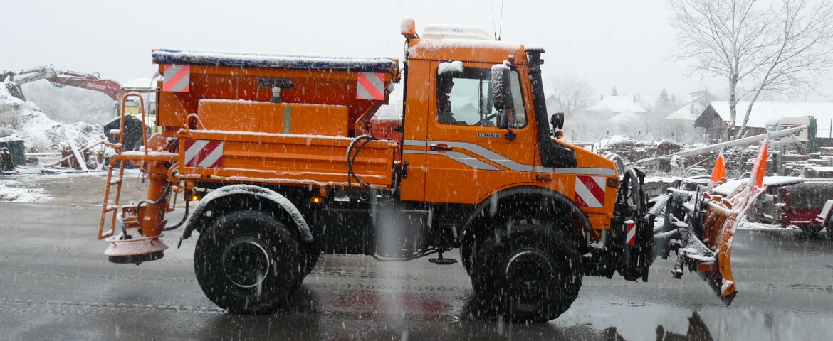 UNIMOG U 1600