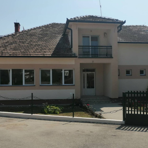 Sanacija školskih objekata u Dubnici i Gložanu